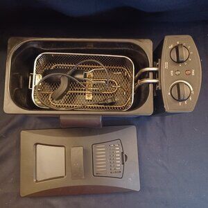 Hamilton Beach Electric Deep Fryer with Basket and Lid